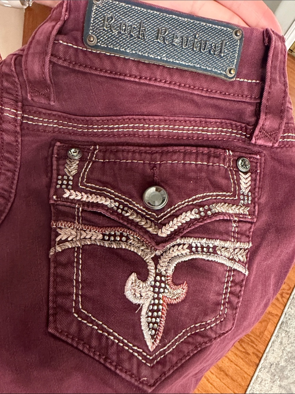 Rock Revival Women's Celinda Skinny Jeans. Rhinestone sz28